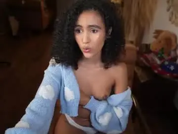 Chaturbate Live Sex of amnie_