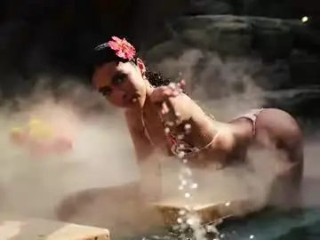 Chaturbate Free Live Porn of amnie_