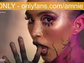 Chaturbate Adult Webcams of amnie_