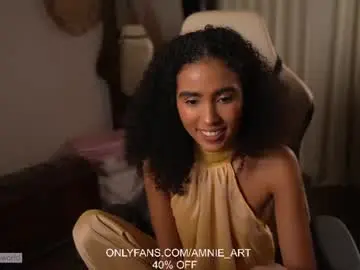 Chaturbate Free Porn Cam of amnie_