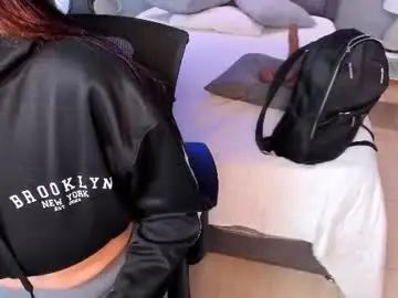 Chaturbate Best live sex cam show of charlotte_whitee1