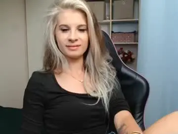 Chaturbate Adult Webcams of kristineamore