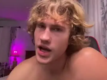 Chaturbate Live Sex Cam of lixtotall