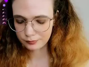 Chaturbate Live Sex Cam of pinky_piee_