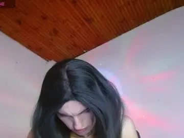 Chaturbate Live Sex Cam of scarlett_crastrawberry