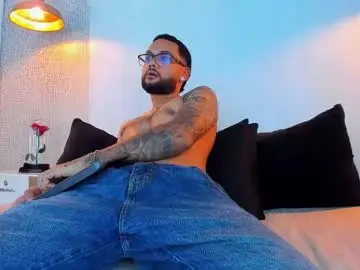 Chaturbate Best Webcam of kylejoss30