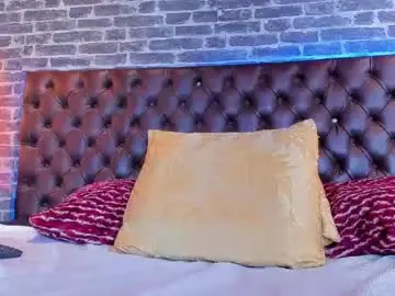 Chaturbate Nude Webcam of kylejoss30