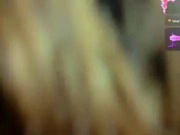 Chaturbate Live Porn of amaliamartinez77
