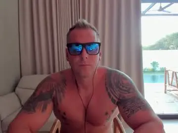 Chaturbate Live Sex Cam of leoboyf4f