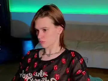 Chaturbate Watch Live Sex Cams of lorapuffs