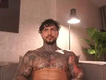 Chaturbate Live Sex Cam of mariano_costa