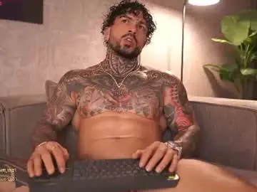 Chaturbate Sex Cam of mariano_costa