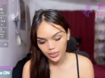 Chaturbate Free Porn Cam of mhelly_x