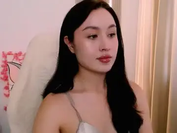 Chaturbate Live Sex Cam of silk_ann