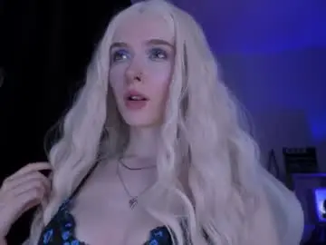Chaturbate Best live sex cam show of irisice