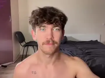 Chaturbate Free Porn Cam of luca_syn