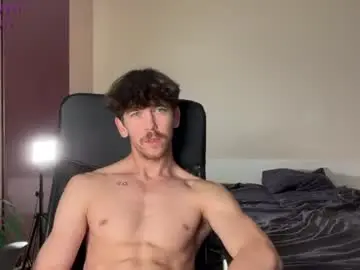 Chaturbate Best live sex cam show of luca_syn