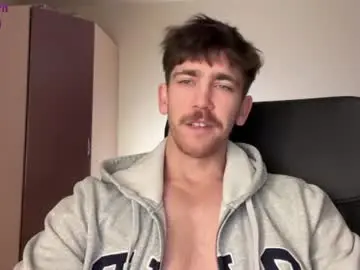 Chaturbate Live Sex of luca_syn