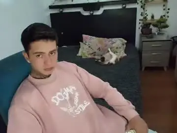 Chaturbate Private Sex Chat of santi_ss