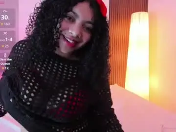 Chaturbate Best live sex cam show of sophie_marville