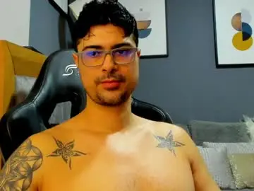 Chaturbate Free Live Porn of adam_clarke