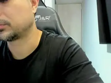Chaturbate Watch Live Sex Cams of adam_clarke