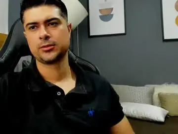 Chaturbate Adult Webcams of adam_clarke