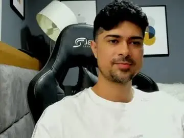 Chaturbate Free Live Porn of adam_clarke