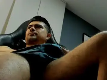 Chaturbate Free Porn Cam of adam_clarke