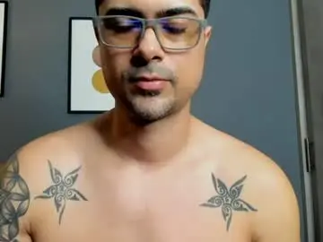 Chaturbate Adult Video Chat of adam_clarke