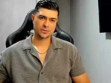 Chaturbate Sex Chat of adam_clarke
