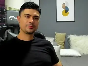 Chaturbate Live Sex Cam of adam_clarke