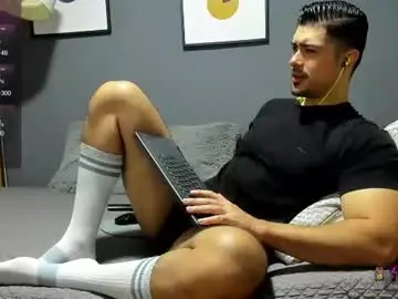 Chaturbate Adult Webcams of adam_clarke