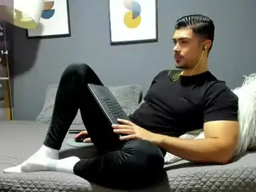 Chaturbate Adult Video Chat of adam_clarke