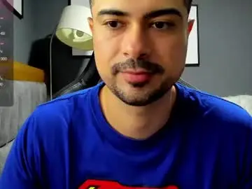 Chaturbate Live Sex Cam of adam_clarke
