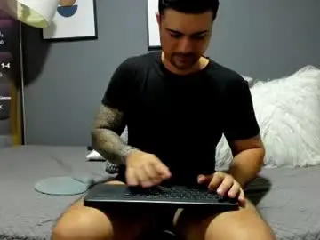 Chaturbate Adult Webcam of adam_clarke
