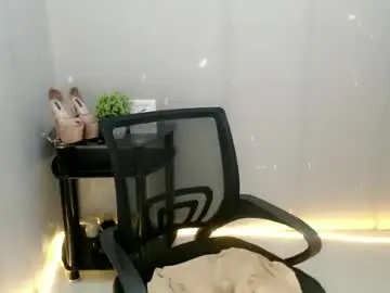 Chaturbate Adult Webcam of enchantress_mia03