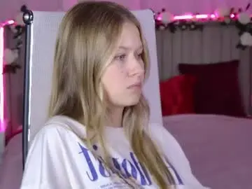 Chaturbate Free Live Porn of evemundie