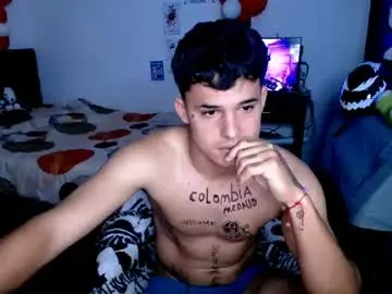 Chaturbate Free Live Porn of freddy_romans2