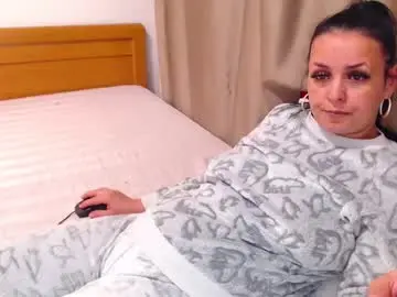 Chaturbate Live Sex Cam of jessiestar3