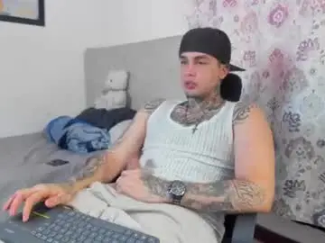 Chaturbate Free Porn Cam of juan_alvarez18