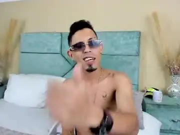 Chaturbate Adult Video Chat of noaahtylor