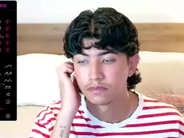 Chaturbate Live Sex of olly_jerez