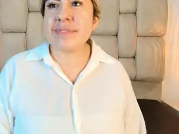 Chaturbate Watch Live Sex Cams of sarablonde_t