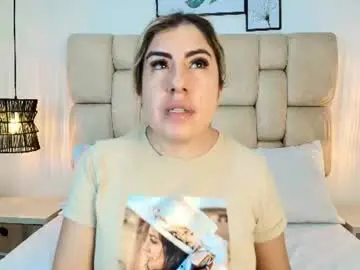 Chaturbate Sex Cam of sarablonde_t