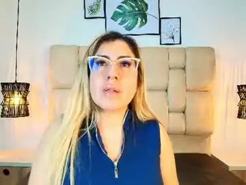 Chaturbate Nude Webcam of sarablonde_t