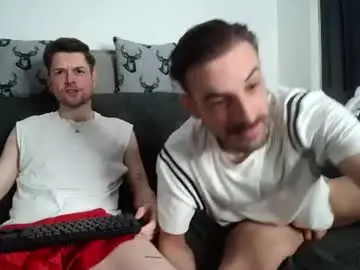 Chaturbate Watch Live Sex Cams of twotwinkhusbands