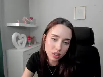 Chaturbate Free Porn Cam of adelesolo