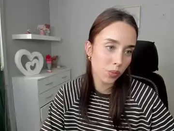 Chaturbate Free Porn Cam of adelesolo