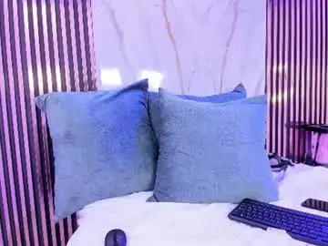 Chaturbate Watch Live Sex Cams of cloee_collins